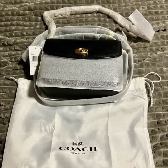 NWT Coach Cassie Black Pebbled Leather Purse Handbag Satchel Shoulder Bag - Picture 2 of 4